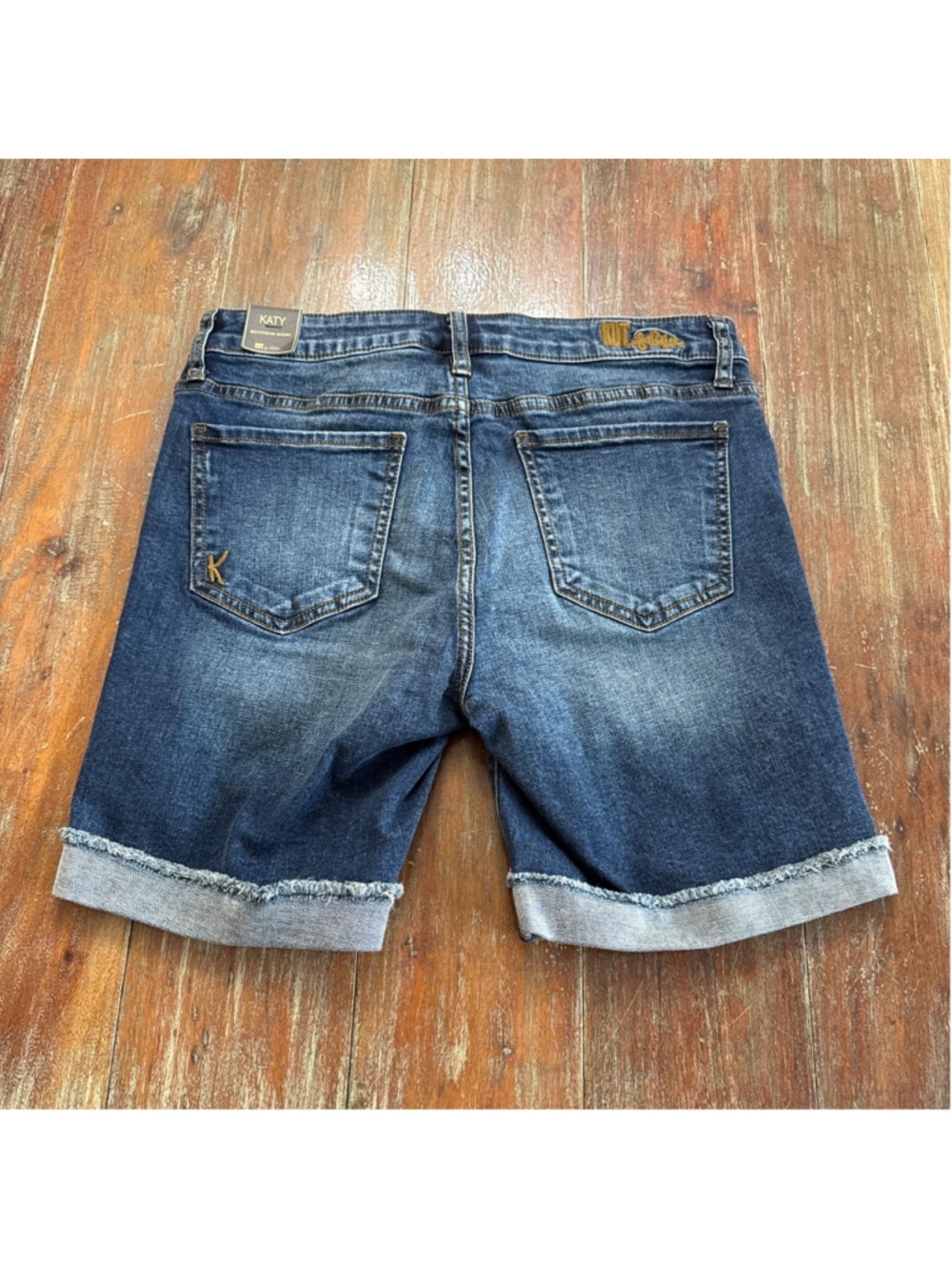 KUT from the Kloth Katy Boyfriend Denim Shorts - Distressed Size 2 NWT - Picture 7 of 11